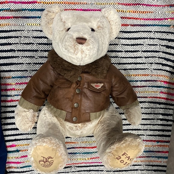 FAO Schwarz Large Brown Teddy Bear with Bomber Jacket Toys R Us Plush - Picture 1 of 7